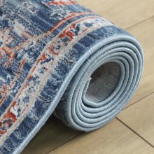 f1088c017256d8d4db32280226584180